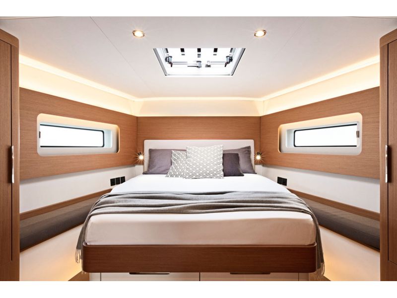 BENETEAU FIRST YACHT 53